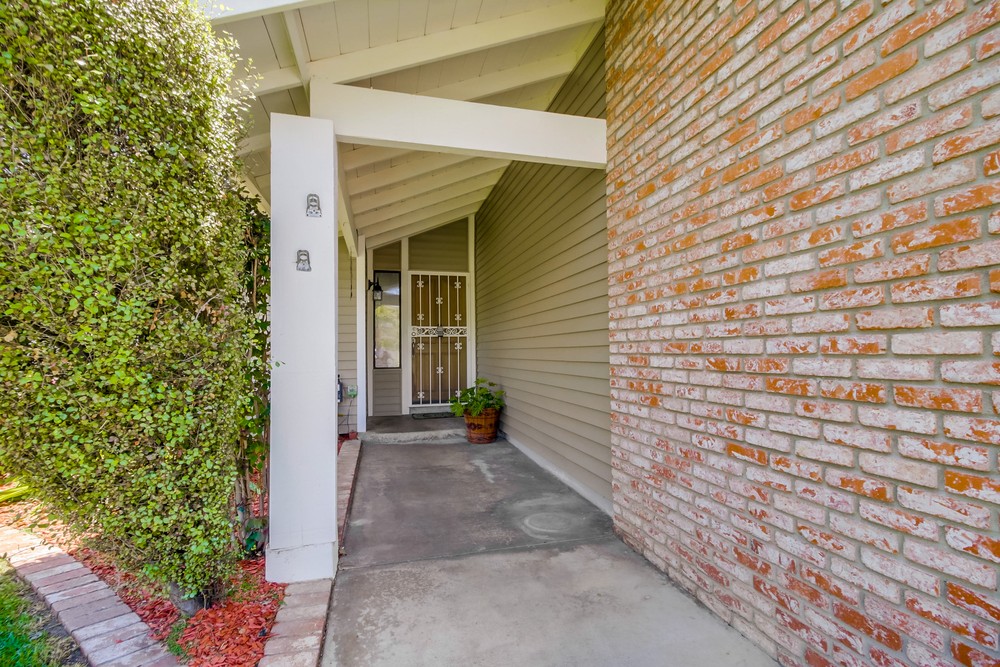Virtual tour photo 8 of 70 for 7231 Birchcreek Rd