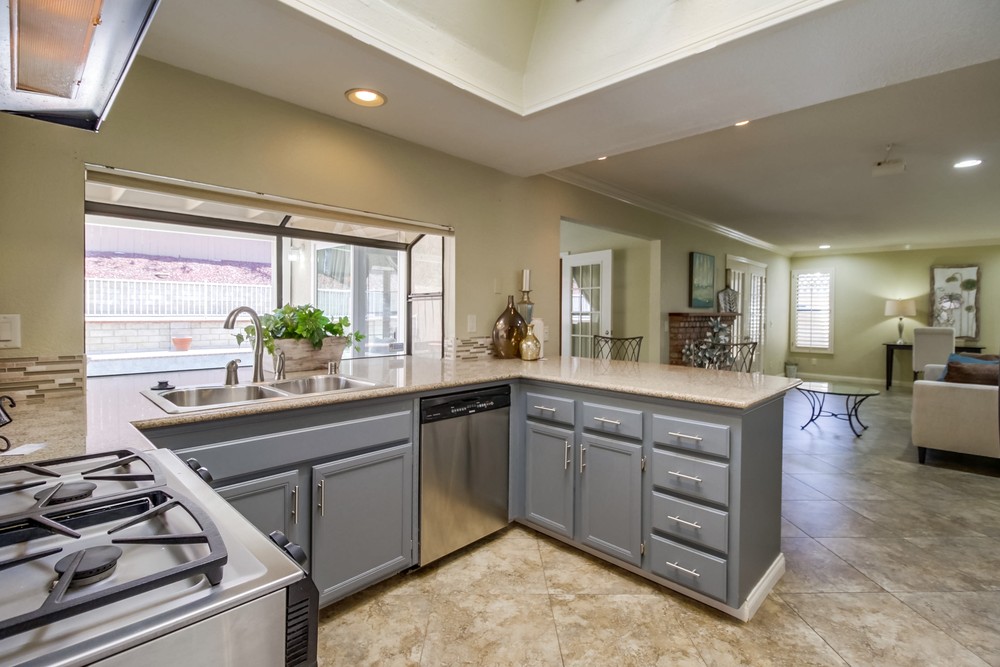 Virtual tour photo 26 of 70 for 7231 Birchcreek Rd