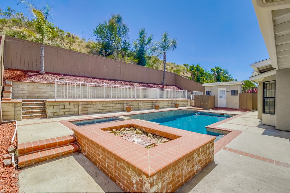 Virtual tour photo 56 of 70 for 7231 Birchcreek Rd