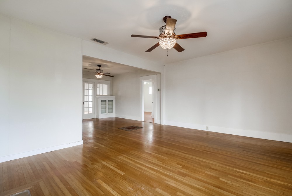 Virtual tour photo 10 of 65 for 724 Sutter St
