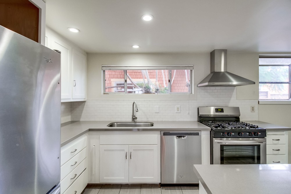 Virtual tour photo 18 of 65 for 724 Sutter St