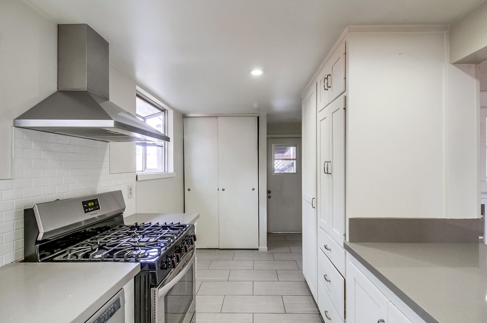 Virtual tour photo 20 of 65 for 724 Sutter St