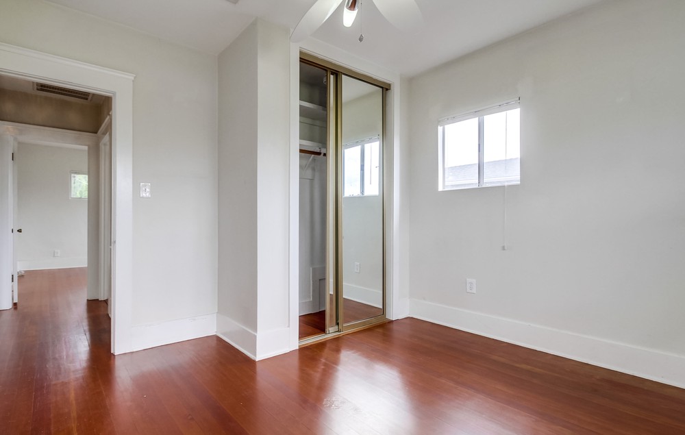 Virtual tour photo 27 of 65 for 724 Sutter St