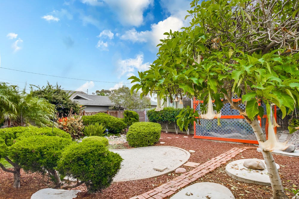 Virtual tour photo 51 of 65 for 724 Sutter St