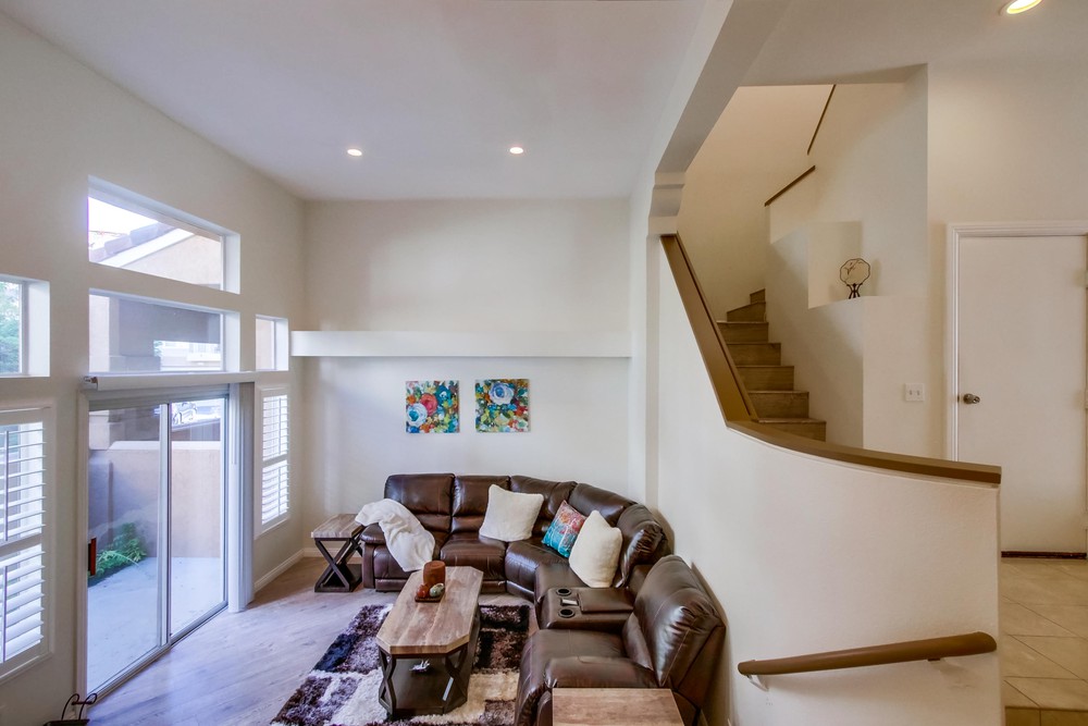 Virtual tour photo 9 of 41 for 7240 Calabria Ct