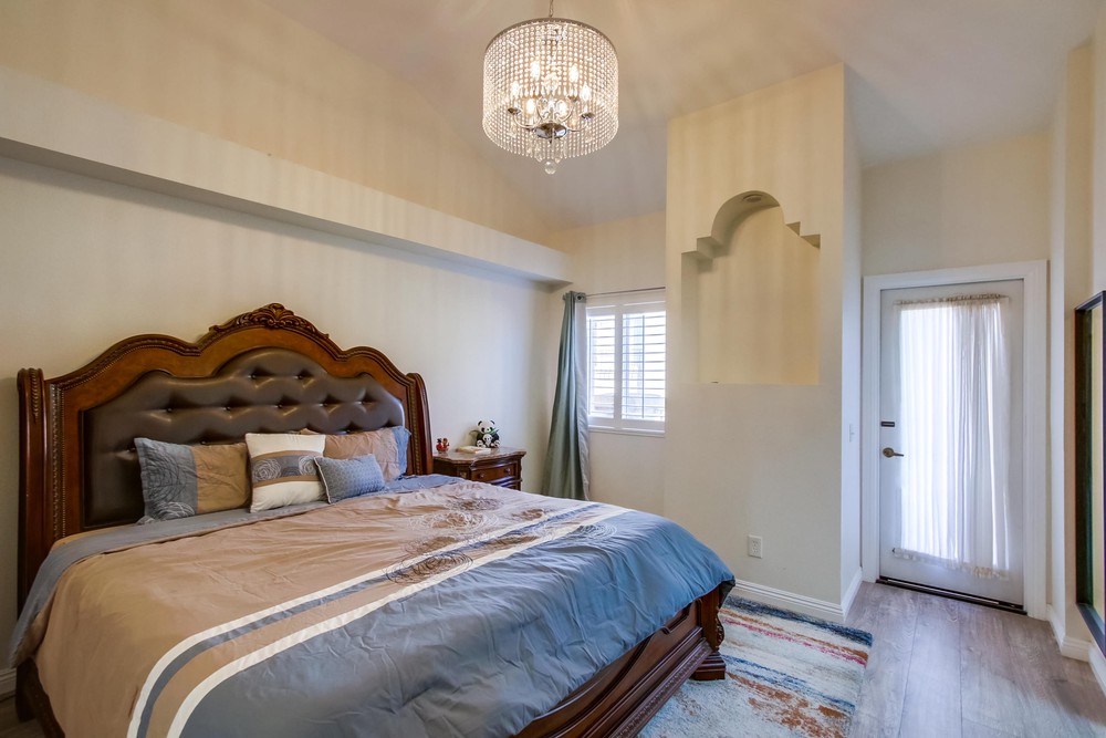 Virtual tour photo 25 of 41 for 7240 Calabria Ct
