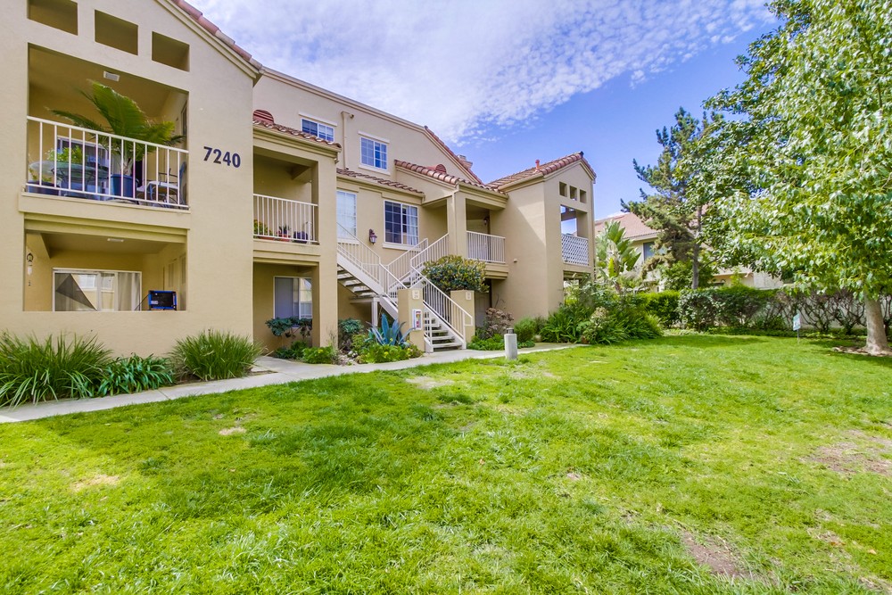 Virtual tour photo 3 of 37 for 7240 Calle Cristobal #31
