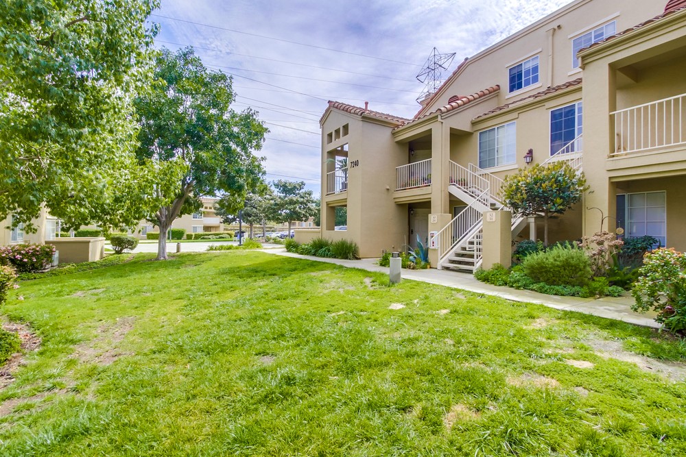 Virtual tour photo 4 of 37 for 7240 Calle Cristobal #31