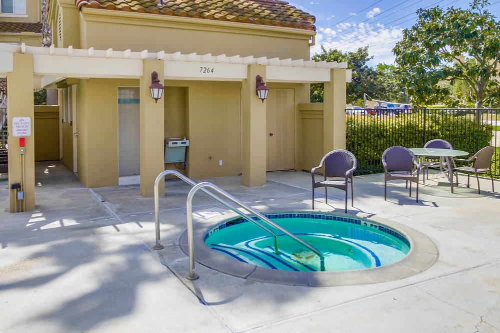 Virtual tour photo 35 of 37 for 7240 Calle Cristobal #31