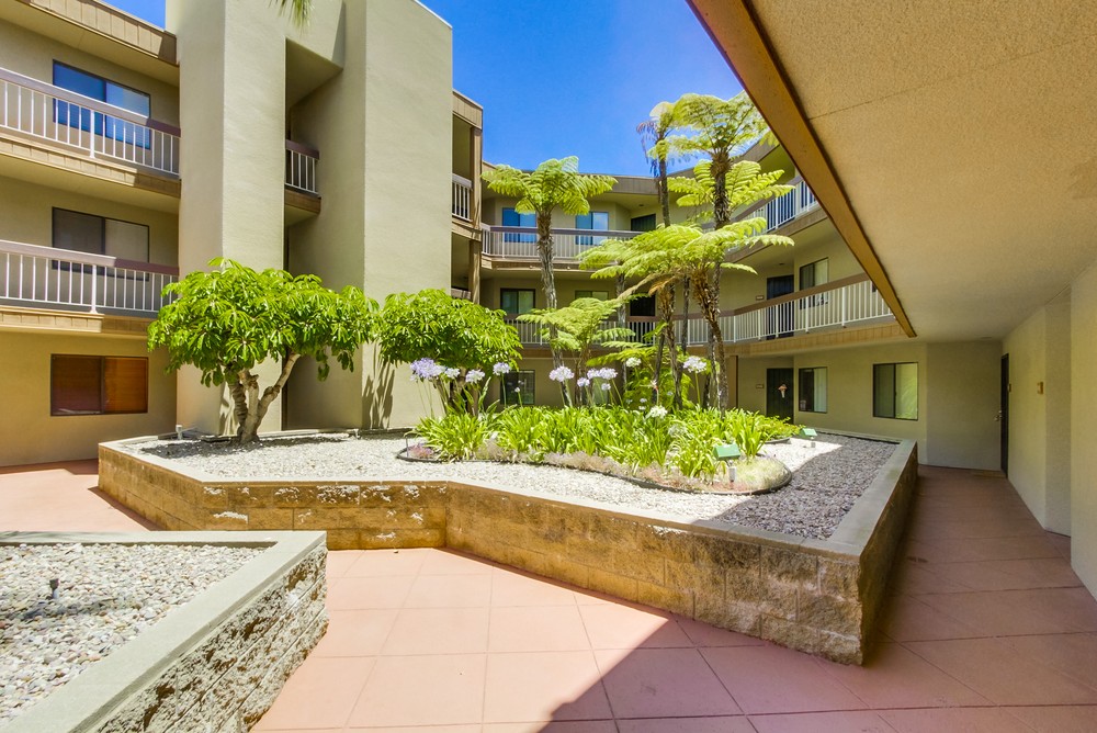 Virtual tour photo 5 of 35 for 7245 Navajo Rd UNIT D120