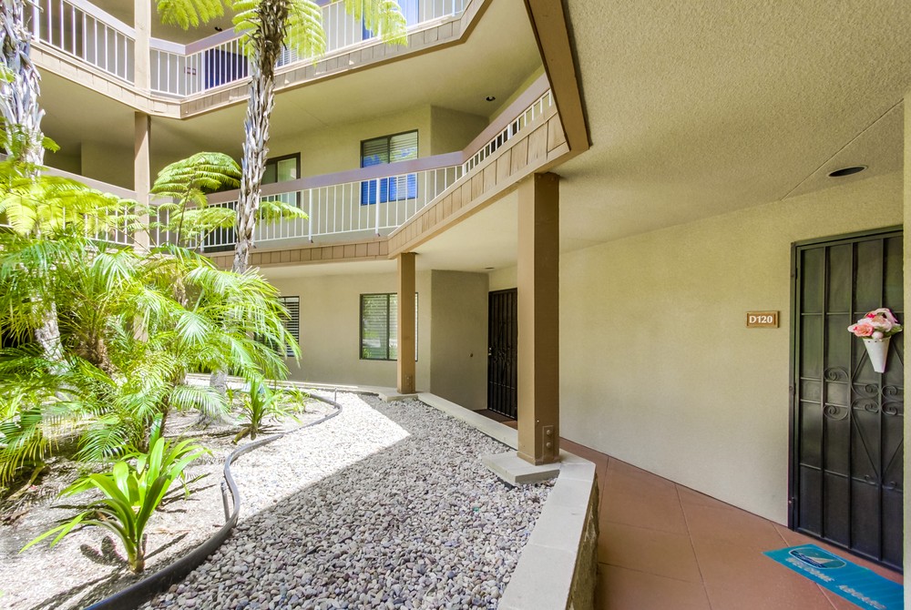 Virtual tour photo 6 of 35 for 7245 Navajo Rd UNIT D120