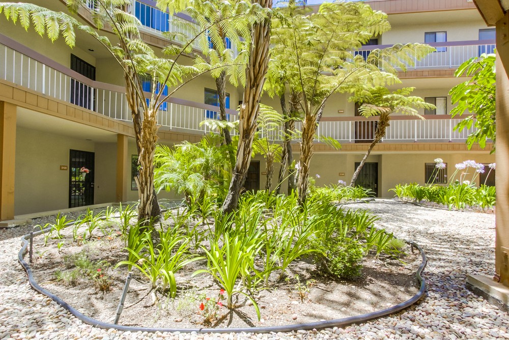 Virtual tour photo 8 of 35 for 7245 Navajo Rd UNIT D120