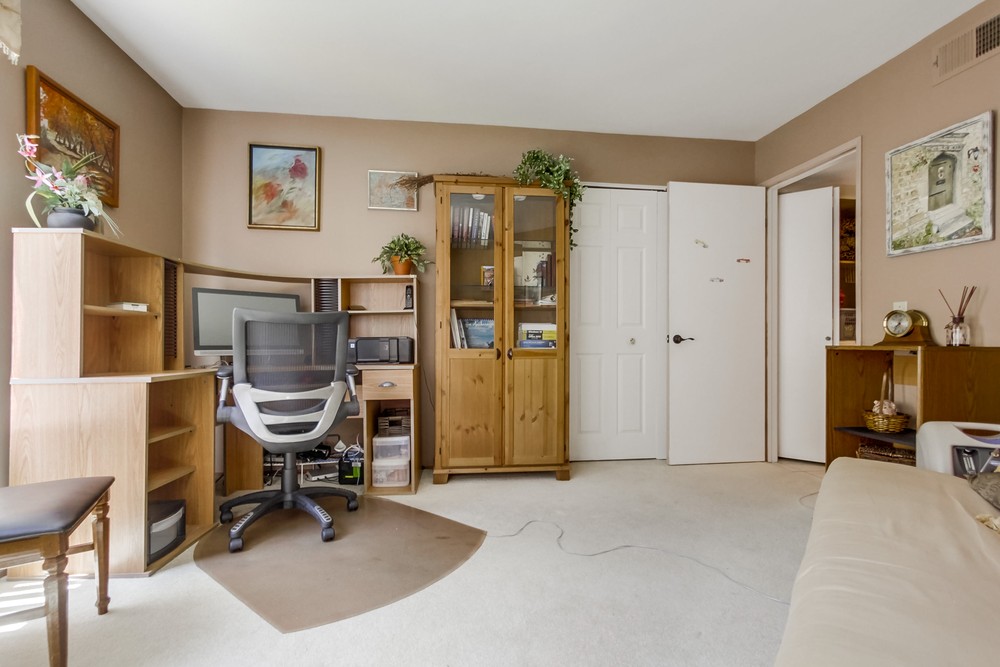 Virtual tour photo 28 of 35 for 7245 Navajo Rd UNIT D120