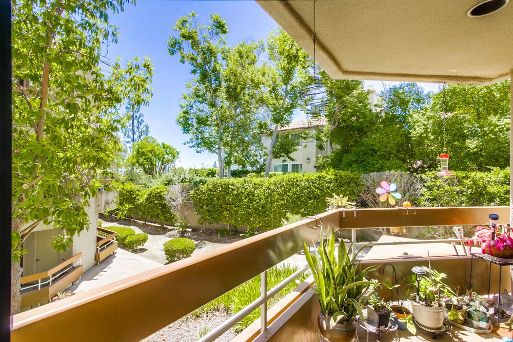 Virtual tour photo 32 of 35 for 7245 Navajo Rd UNIT D120