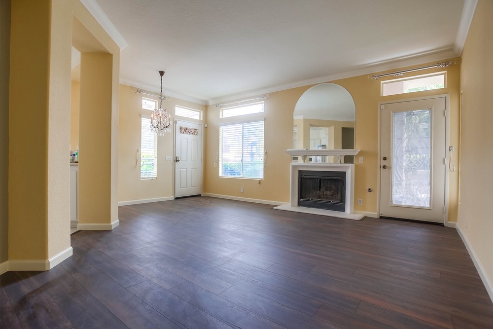 Virtual tour photo 10 of 39 for 7249 Calabria Ct