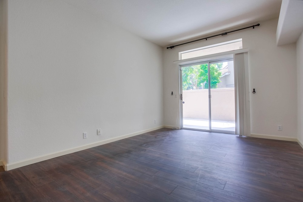 Virtual tour photo 20 of 39 for 7249 Calabria Ct
