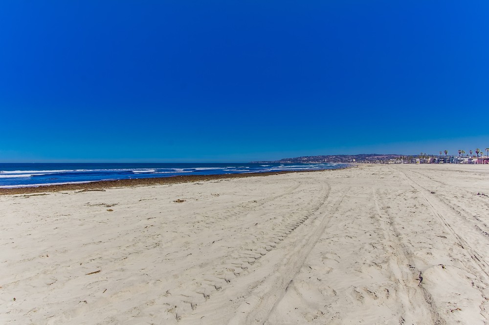 Virtual tour photo 29 of 30 for 725 Balboa Court