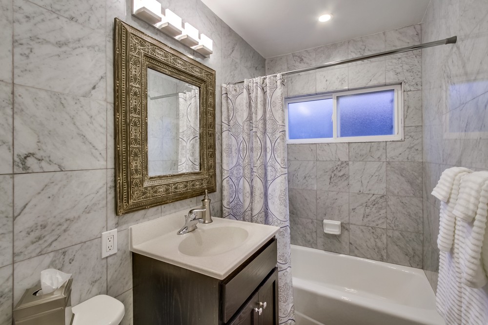 Virtual tour photo 28 of 33 for Balboa Court