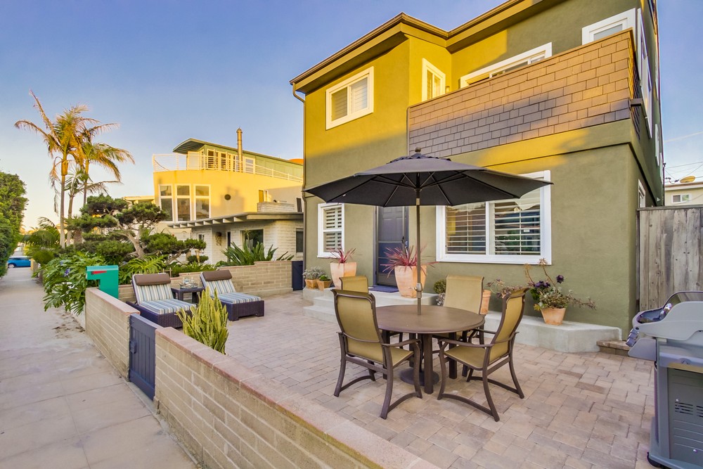 Virtual tour photo 6 of 33 for Balboa Court
