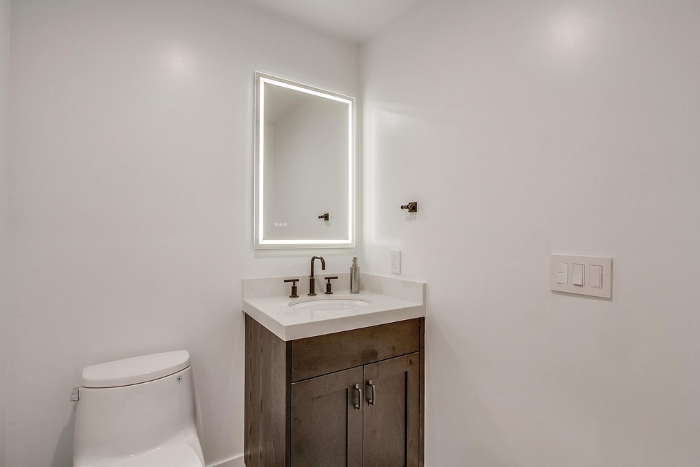 Virtual tour photo 92 of 143 for 725 Dover Ct