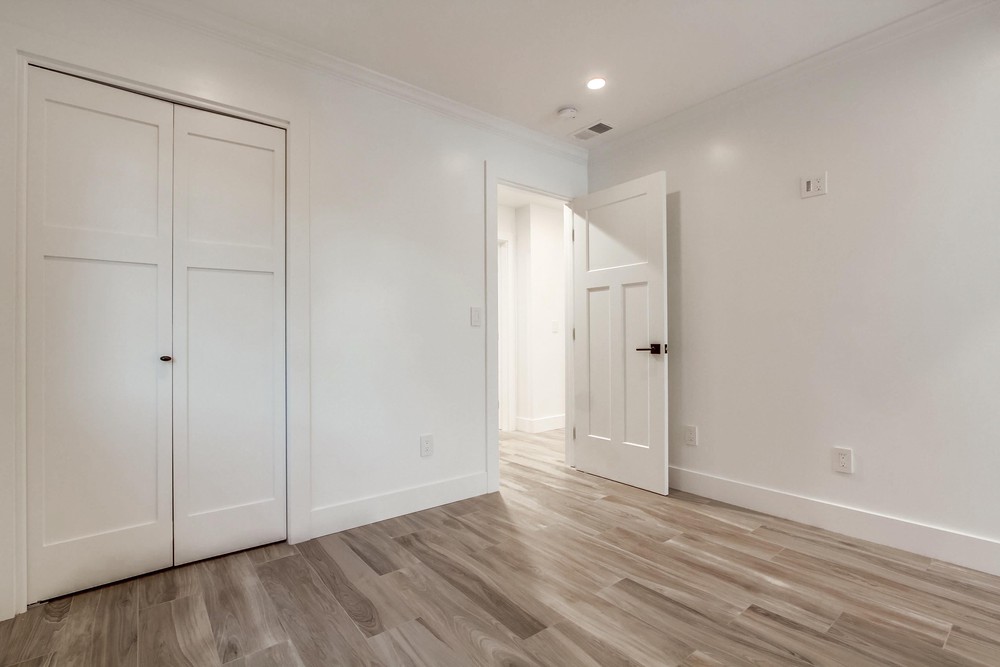 Virtual tour photo 94 of 143 for 725 Dover Ct