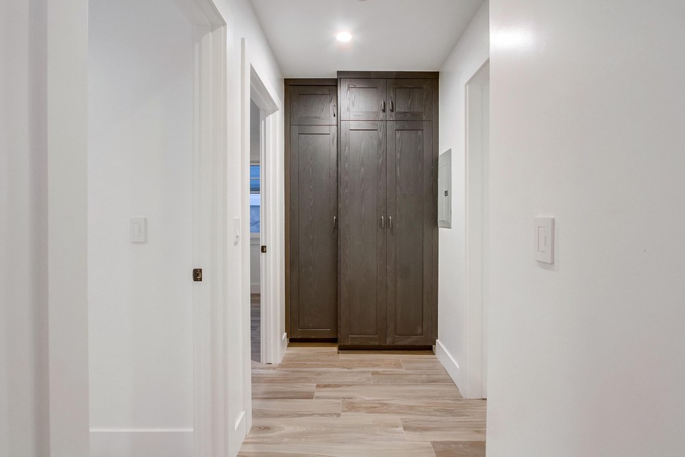 Virtual tour photo 122 of 143 for 725 Dover Ct