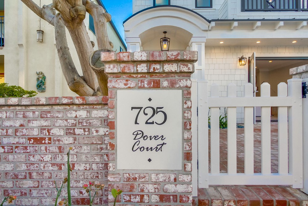 Virtual tour photo 140 of 143 for 725 Dover Ct