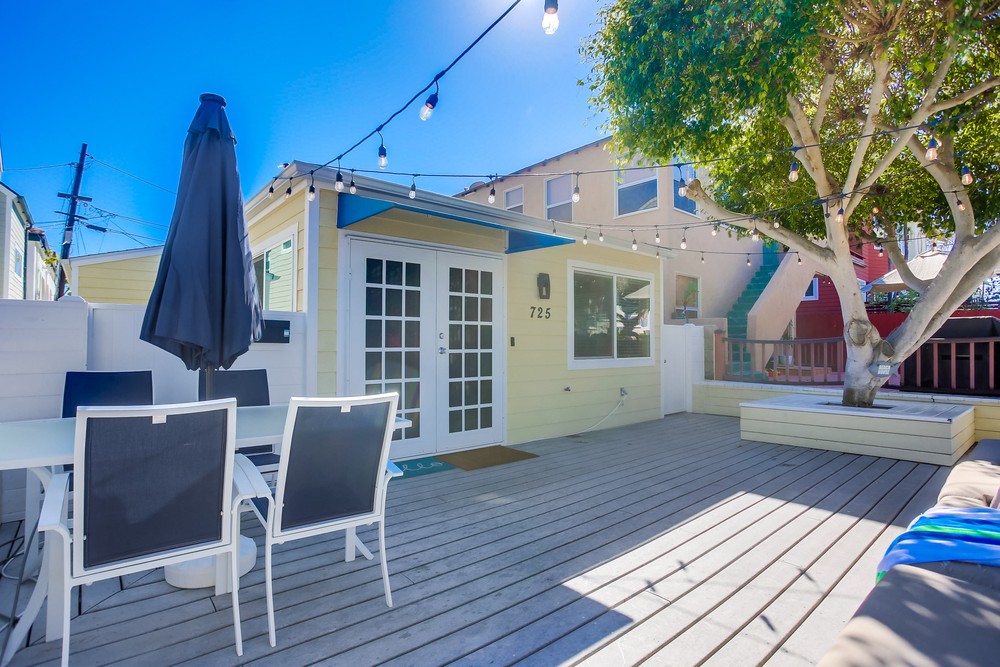 Virtual tour photo 8 of 58 for 725 Kennebeck Ct