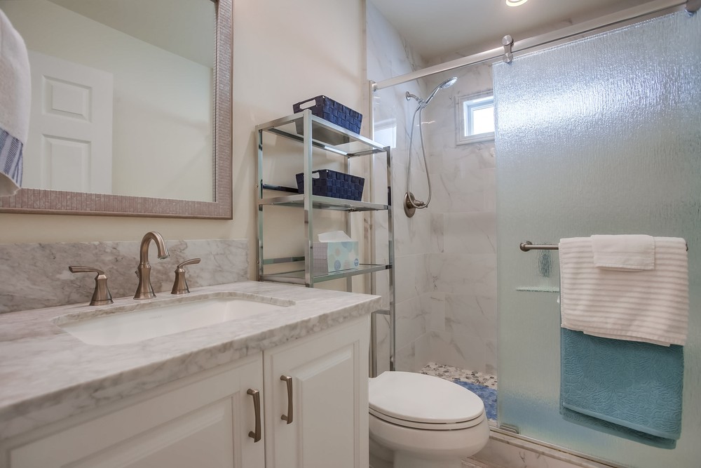 Virtual tour photo 27 of 58 for 725 Kennebeck Ct