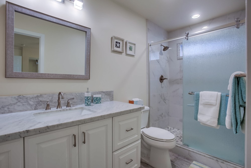Virtual tour photo 37 of 58 for 725 Kennebeck Ct