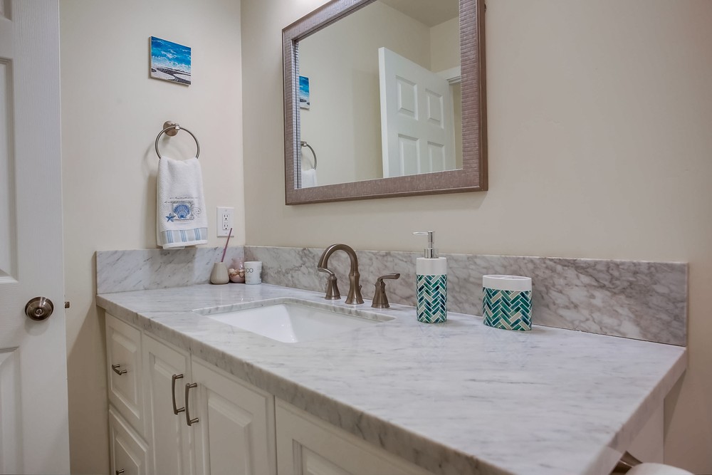 Virtual tour photo 39 of 58 for 725 Kennebeck Ct