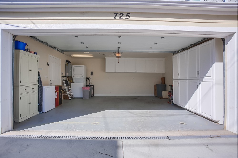 Virtual tour photo 42 of 58 for 725 Kennebeck Ct