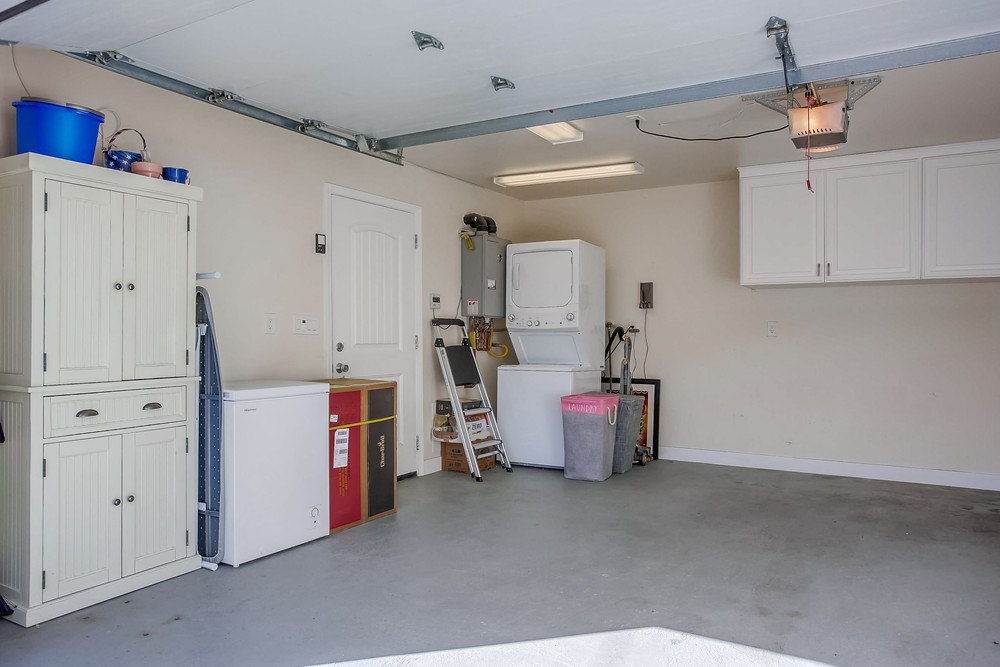 Virtual tour photo 43 of 58 for 725 Kennebeck Ct