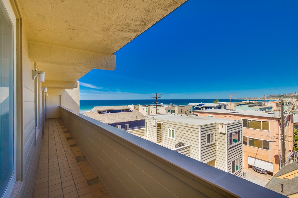Virtual tour photo 3 of 26 for 725 Redondo Court #36