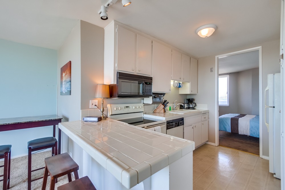 Virtual tour photo 12 of 26 for 725 Redondo Court #36