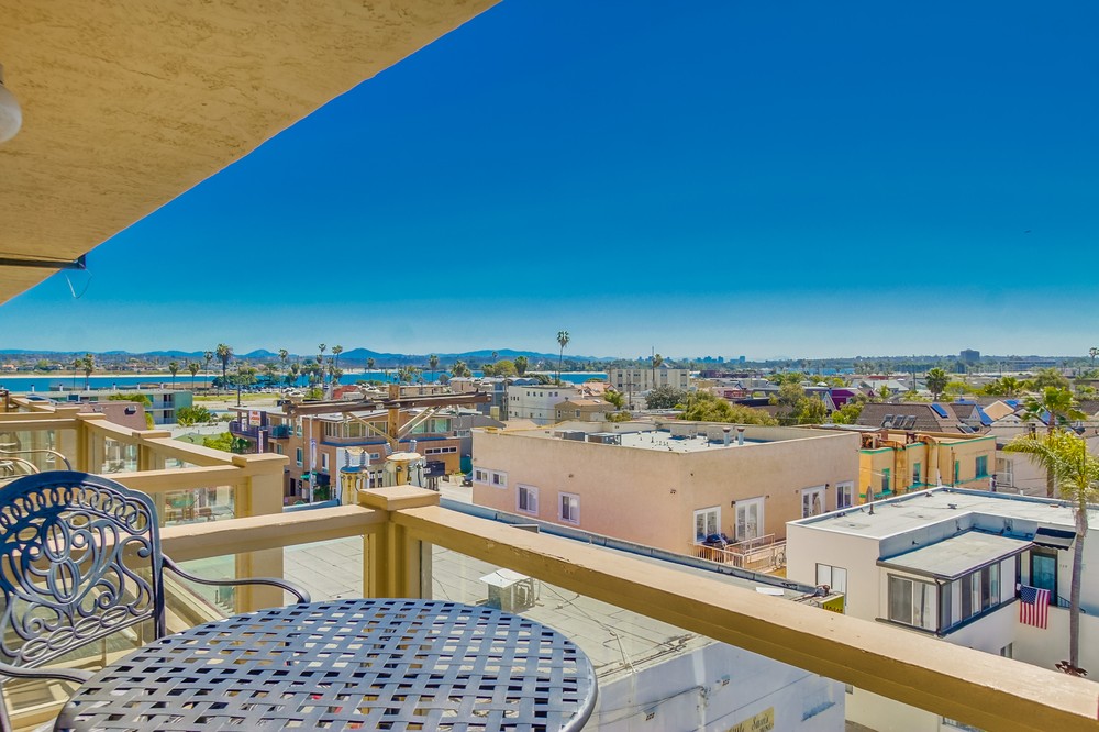 Virtual tour photo 20 of 26 for 725 Redondo Court #36