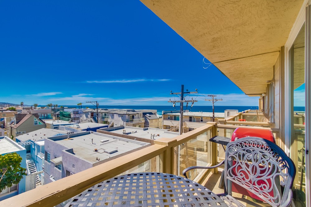 Virtual tour photo 21 of 26 for 725 Redondo Court #36
