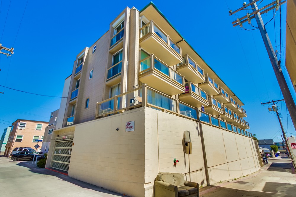 Virtual tour photo 26 of 26 for 725 Redondo Court #36