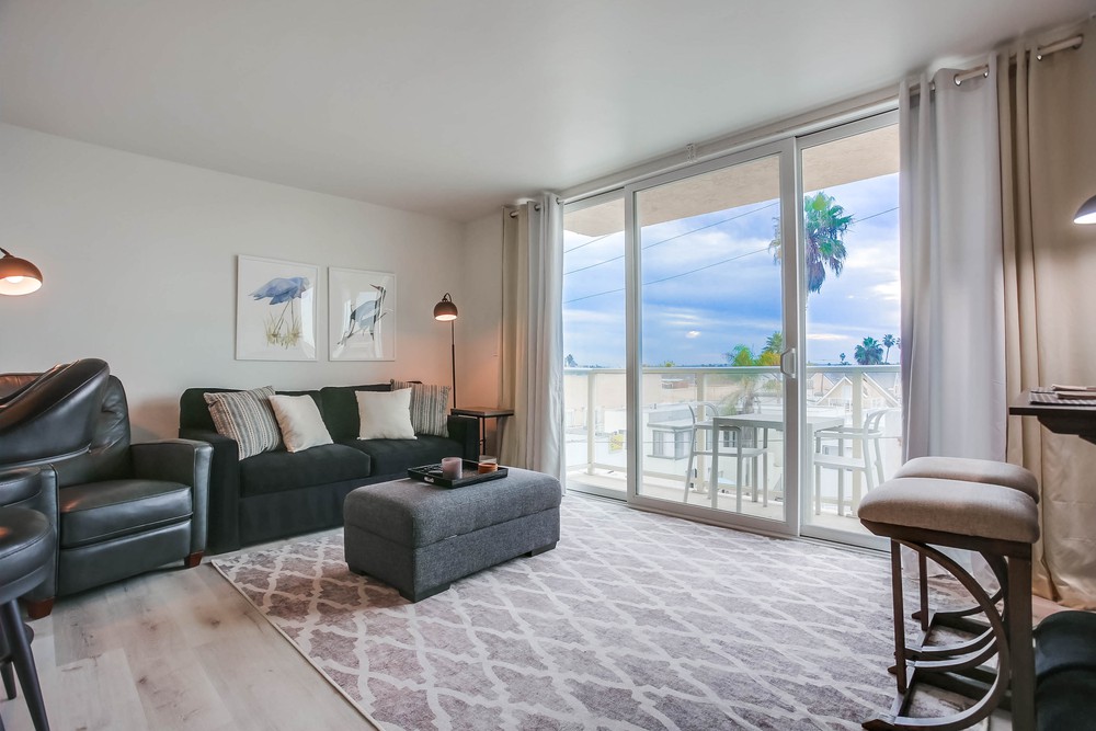 Virtual tour photo 6 of 42 for 725 Redondo Ct