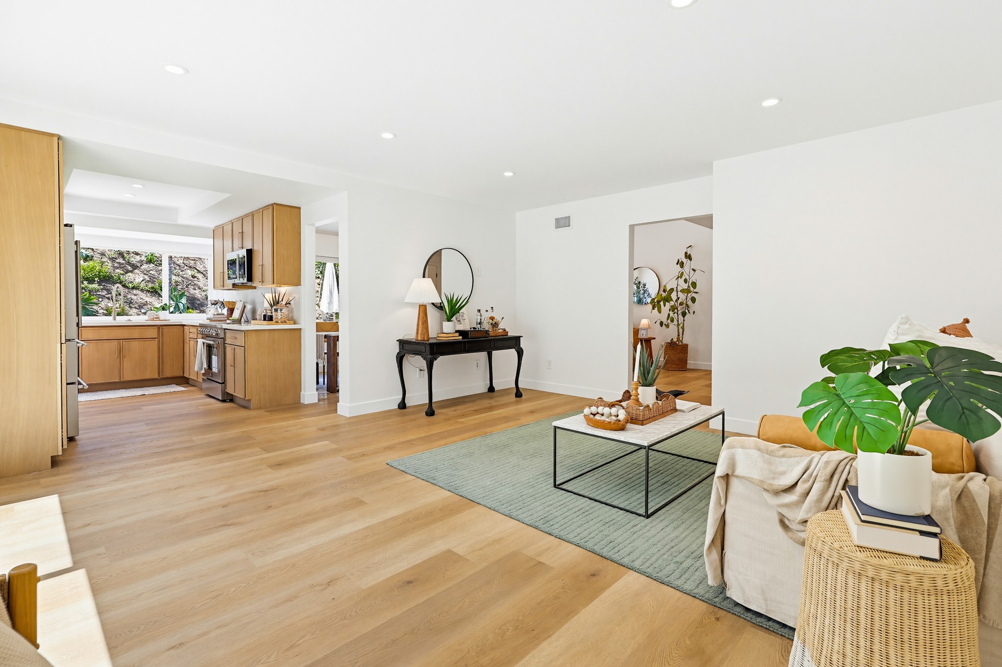 Virtual tour photo 24 of 79 for 725 Santa Florencia