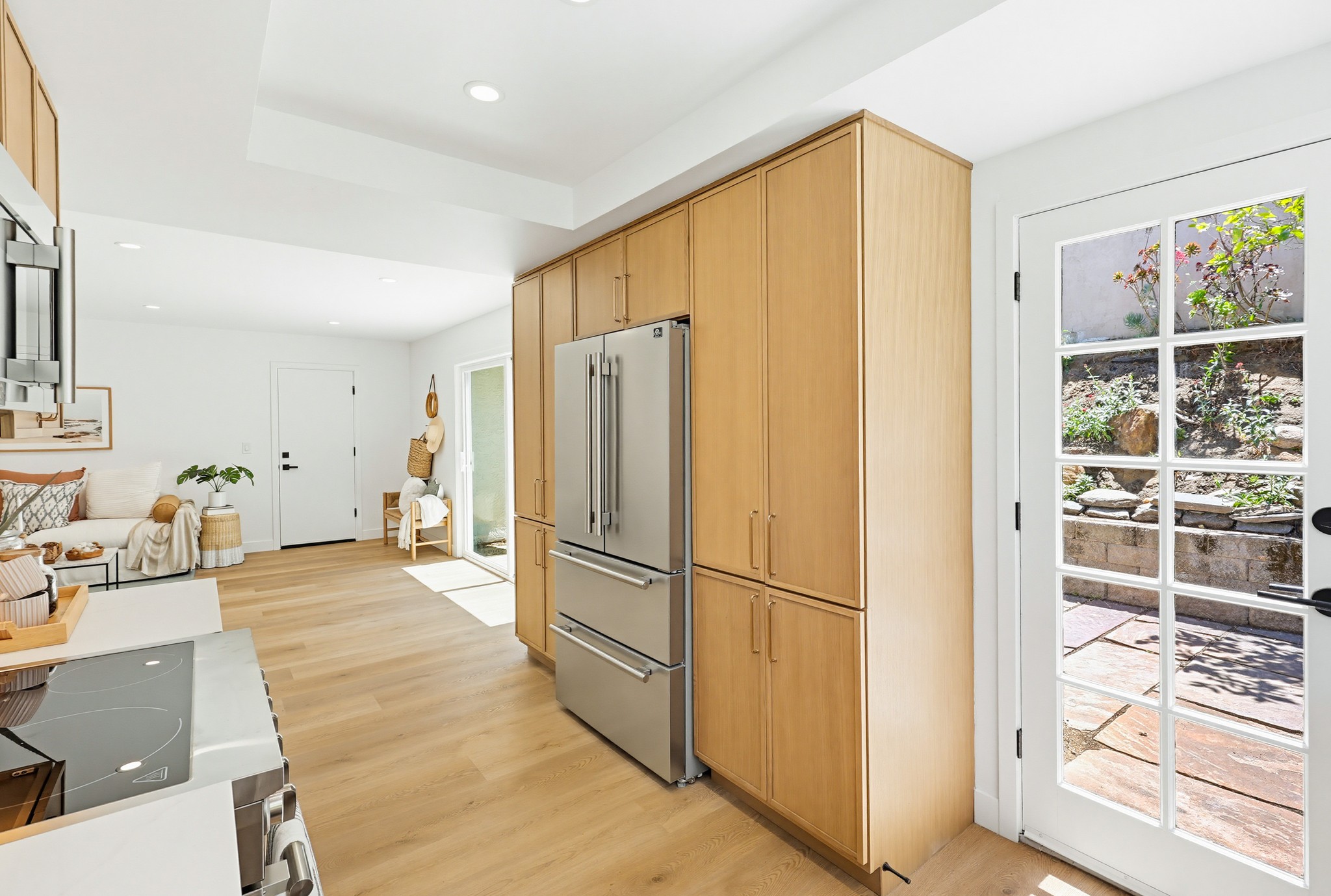 Virtual tour photo 36 of 79 for 725 Santa Florencia