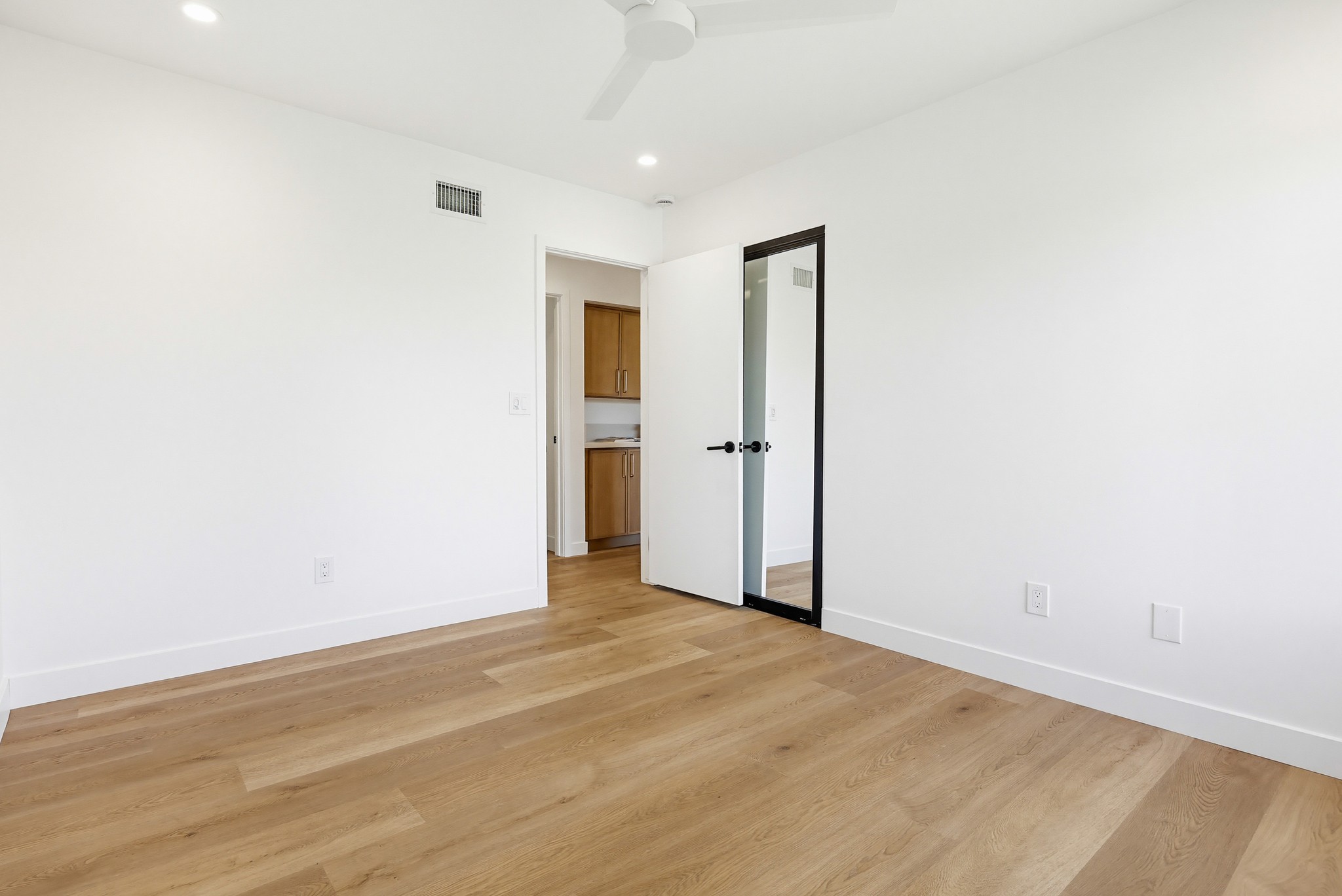 Virtual tour photo 53 of 79 for 725 Santa Florencia