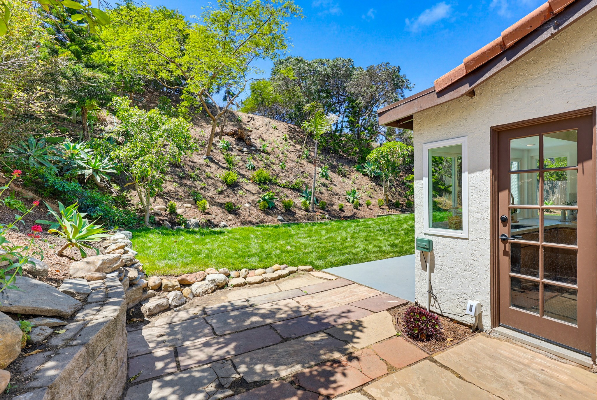 Virtual tour photo 61 of 79 for 725 Santa Florencia