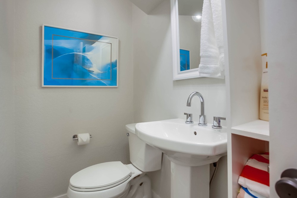 Virtual tour photo 20 of 49 for 725 York Ct