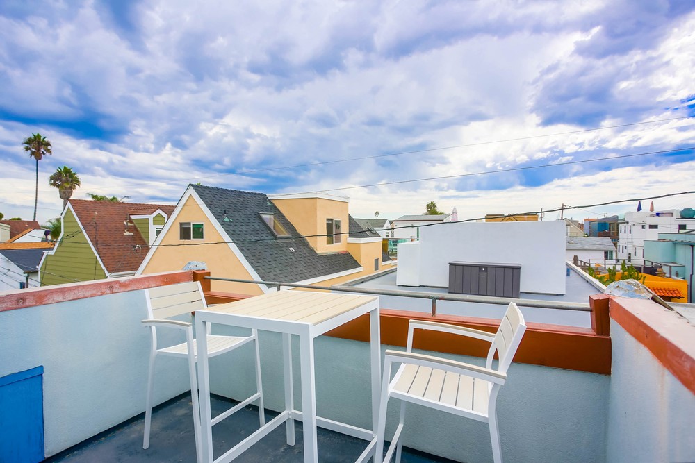Virtual tour photo 41 of 49 for 725 York Ct