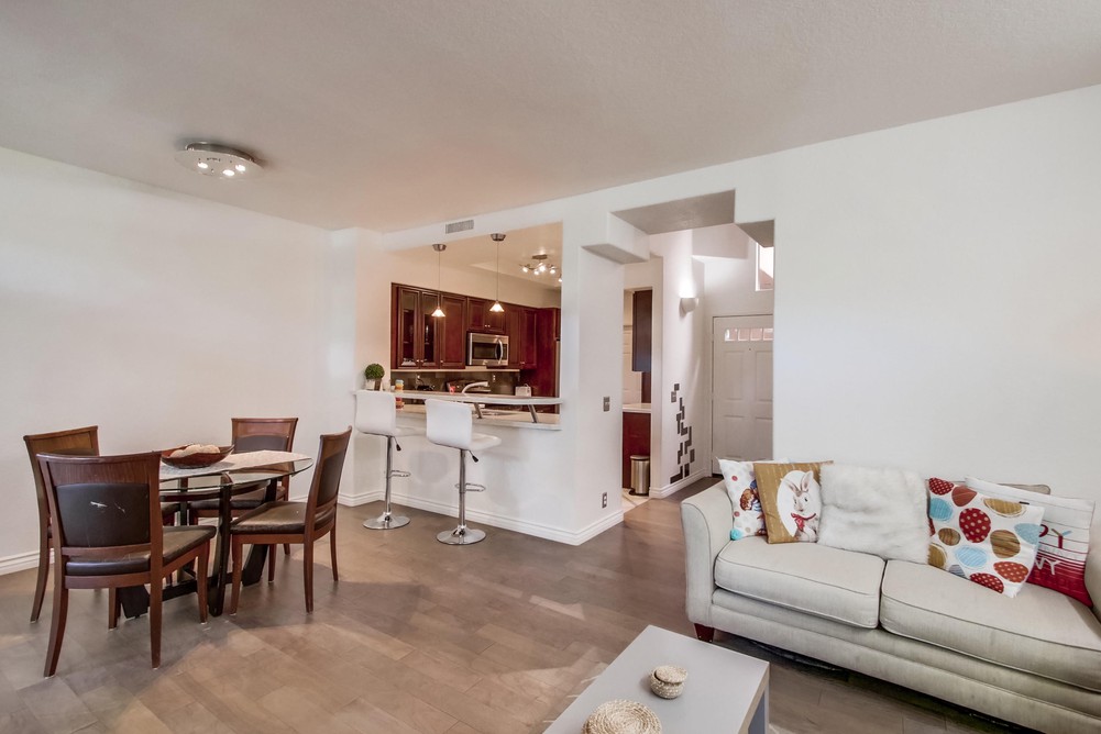 Virtual tour photo 7 of 34 for 7255 Calabria Ct