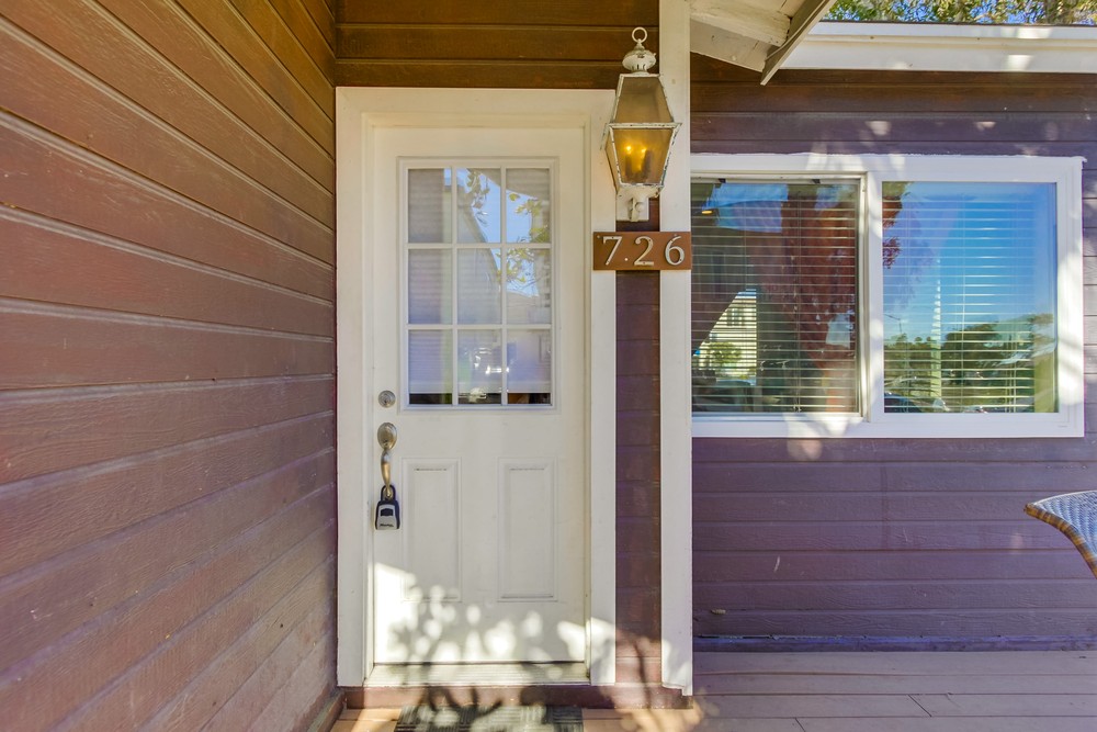 Virtual tour photo 9 of 33 for 726 Kingston Ct
