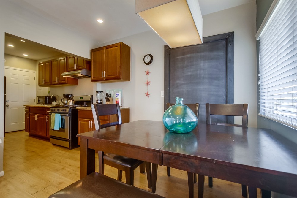 Virtual tour photo 16 of 33 for 726 Kingston Ct