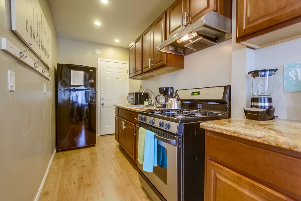 Virtual tour photo 19 of 33 for 726 Kingston Ct