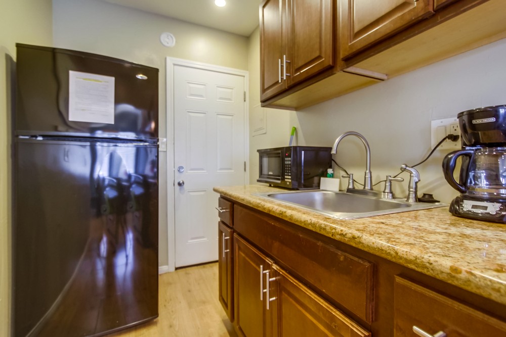 Virtual tour photo 20 of 33 for 726 Kingston Ct